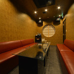 LINDA - Japanese Bar & Restaurant - - 