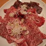 炭火焼肉 ソウル - ロース、ハラミ、カルビ塩