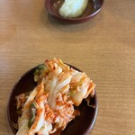 高槻塩元帥 - 無料のキムチとにんにく