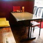 大連 - テーブル席