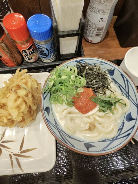 Marugame Seimen Umeda ten - Osaka Umeda/Udon (Wheat noodles) | Tabelog