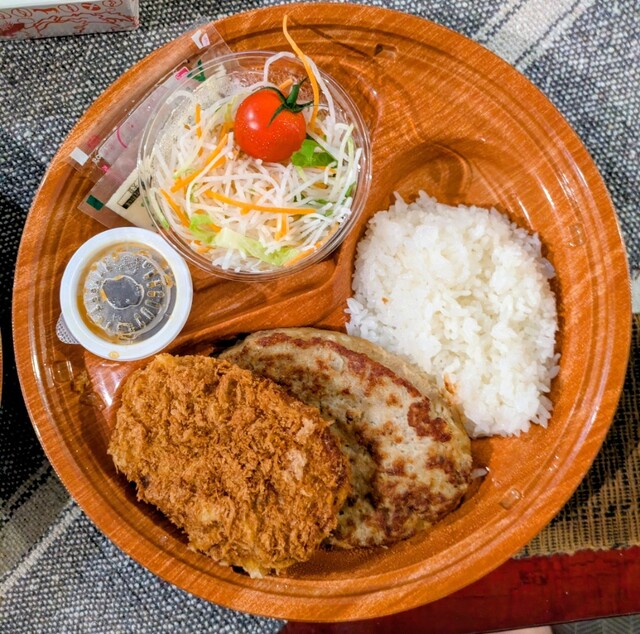 Bikkuri Donkey Saginuma ten - Saginuma/Family restaurant | Tabelog