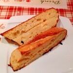モルト・ボーノ 川西西多田店 - バゲット（リッチミルク）