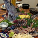 須崎魚河岸 魚貴 - 鰹姿造り