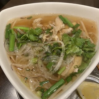 ベトナムBistro バンフィールド_0