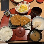 とんかつがんこ - 料理写真: