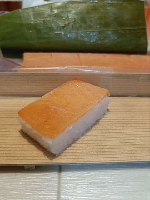 ますのすし本舗 源 （富山 ますのすし） - 布市/寿司 | 食べログ