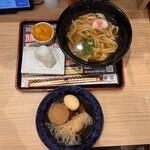 資さんうどん - 料理写真: