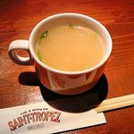 サントロペ - スープと思いきやお味噌汁