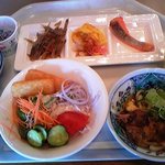 スキージャム勝山 グランカフェ - 料理写真:バイキングです