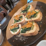 たけはらの味 ぴぃす - うにホーレンバケット乗せ