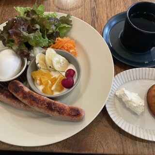 口コミ一覧 : カフェ マメヒコ 三軒茶屋本店 （CAFE Mame-Hico