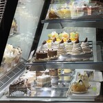 sweets cafe 四季折々 - ケーキショーケース
