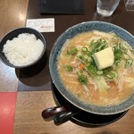 越後秘蔵麺 無尽蔵 - 料理写真: