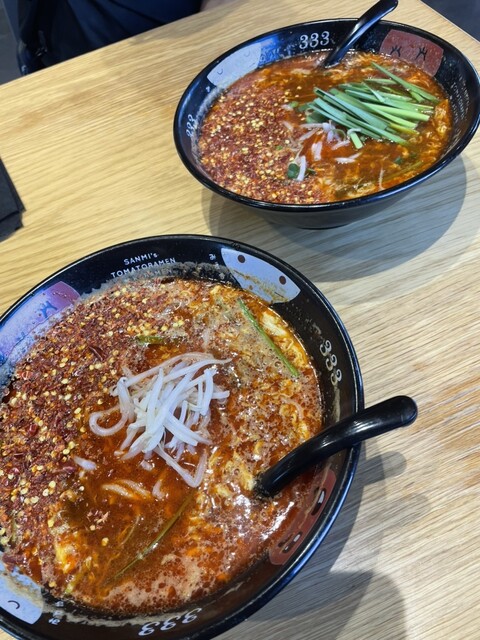 辛麺欲！！』by ひこひこ17 : 元祖トマトラーメンと辛めんと元祖トマト