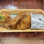 スーパーセンター トライアル - 料理写真:自社製手切り白身フライ4枚
