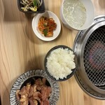 やきにく 牛三 おおつか - 