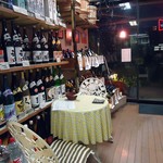 村田屋酒店 - 出入り口付近。