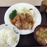 にこにこ食堂 - 日替わり定食　420円