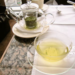 ピーク・ラウンジ - ストレートグリーンティー