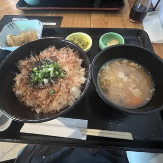 湧水飯釜 大王庵_0