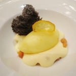 ラ・ベ - 金柑クリスタル　味噌のムース　黒胡麻スポンジケーキ