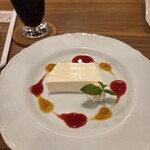 Atlas cafe - 