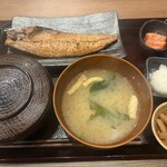 炉端焼き和めし処 しんぱち食堂 - 