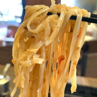 タイ食堂 アロイアロイ_1