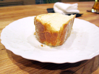 Obase - 自家製のパン