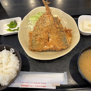 口コミ一覧 : 金谷食堂 - 浜金谷/食堂 [食べログ]