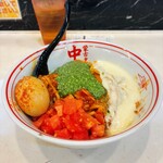 蒙古タンメン中本 - 料理写真:トマトインフェルノ、味玉。
初めて食べる限定。
限定初日の20時頃到着。
なかったら別の物を食べようと思っていたけど、まだあった!(⊙︎ロ⊙︎)
通常の中本ラーメンとは全くの別物だから、不人気なのか?