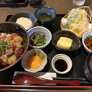 【とと姫様2点おまとめ】 口コミ一覧 : 魚姫 （ととひめ） - 淡路市その他/食堂 [食べログ]