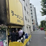 ラーメン二郎 - 
