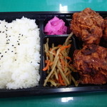 ぎゅうべえ - 鶏の唐揚げ４個入り