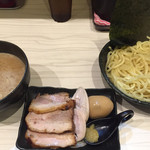 麺バカ息子 - 特製つけ麺 大盛