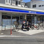LAWSON - 外観写真: