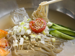 王様の焼肉くろぬま - 韓国冷麺