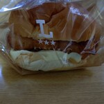 LAWSON - 料理写真:ガーリックトマトチキンバーガー