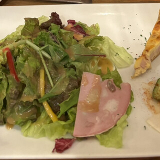ビストロ ル カノン_1