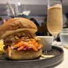 44APARTMENT - BBQプルドチキンサンド@980円