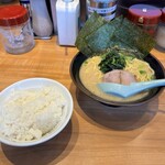 横浜家系ラーメン 中野家 - ラーメン＋ライス('26/07/13)