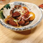 いけすと炭と薪焼と 博多 とりとりと - 地鶏もつ煮