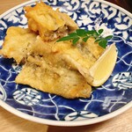 いけすと炭と薪焼と 博多 とりとりと - 対馬産　慎一穴子の天ぷら