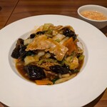雲龍一包軒 - 料理写真:五目あんかけ焼きそば 揚げ麺