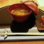 由庵 矢もり - 蕎麦のふた品目は温かい「あさりそば」