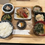 おばんとモツ いこら - 