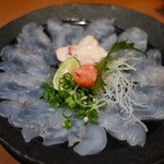 カワハギ刺身は肝と一緒で濃厚に♡