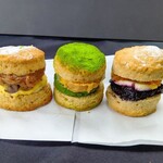 TSU CONES - モンブラン＆カスタード、抹茶＆きなこ、レモンクリーム＆ブルーベリー