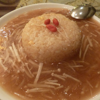 状元樓 横浜中華街本店 - ふかひれ入りスープ炒飯